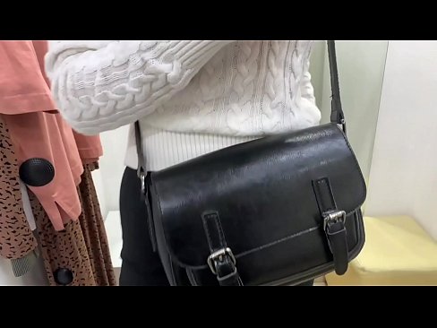 ❤️ Masturbazione publica di a ghjovana cagna FeralBerry cù un dildo in a sala di prove Video cazzo à noi % co.cbddeluxe.top%