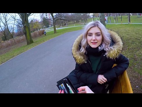 ❤️ Swallows cum hot di un stranieru per soldi - pompini in u parcu da Eva Elfie Video cazzo à noi % co.cbddeluxe.top%